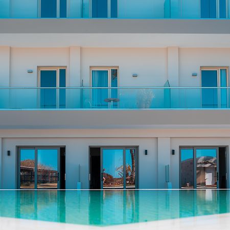 Malia Bay Beach Hotel & Bungalows Exterior photo