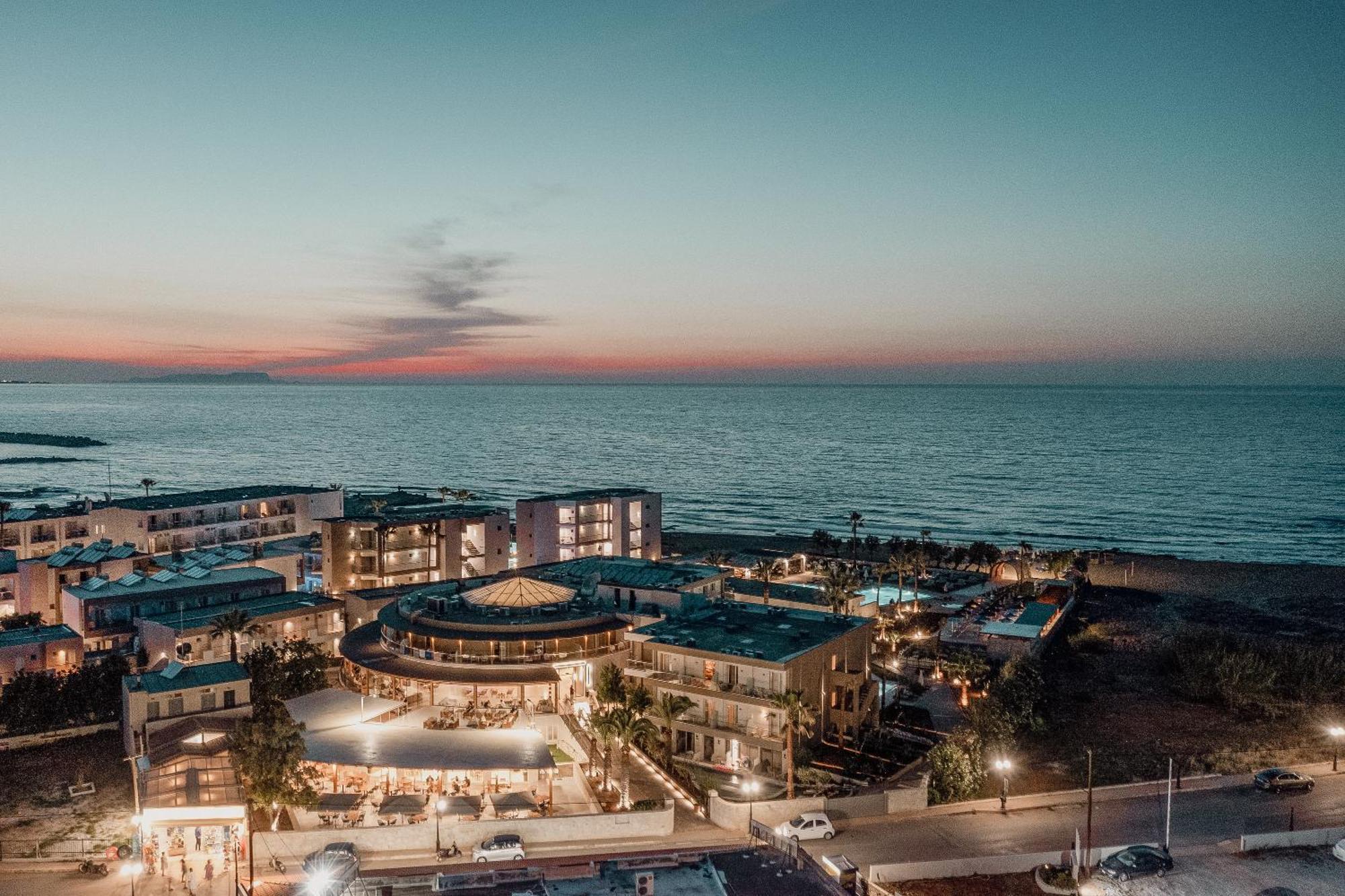 Malia Bay Beach Hotel & Bungalows Exterior photo
