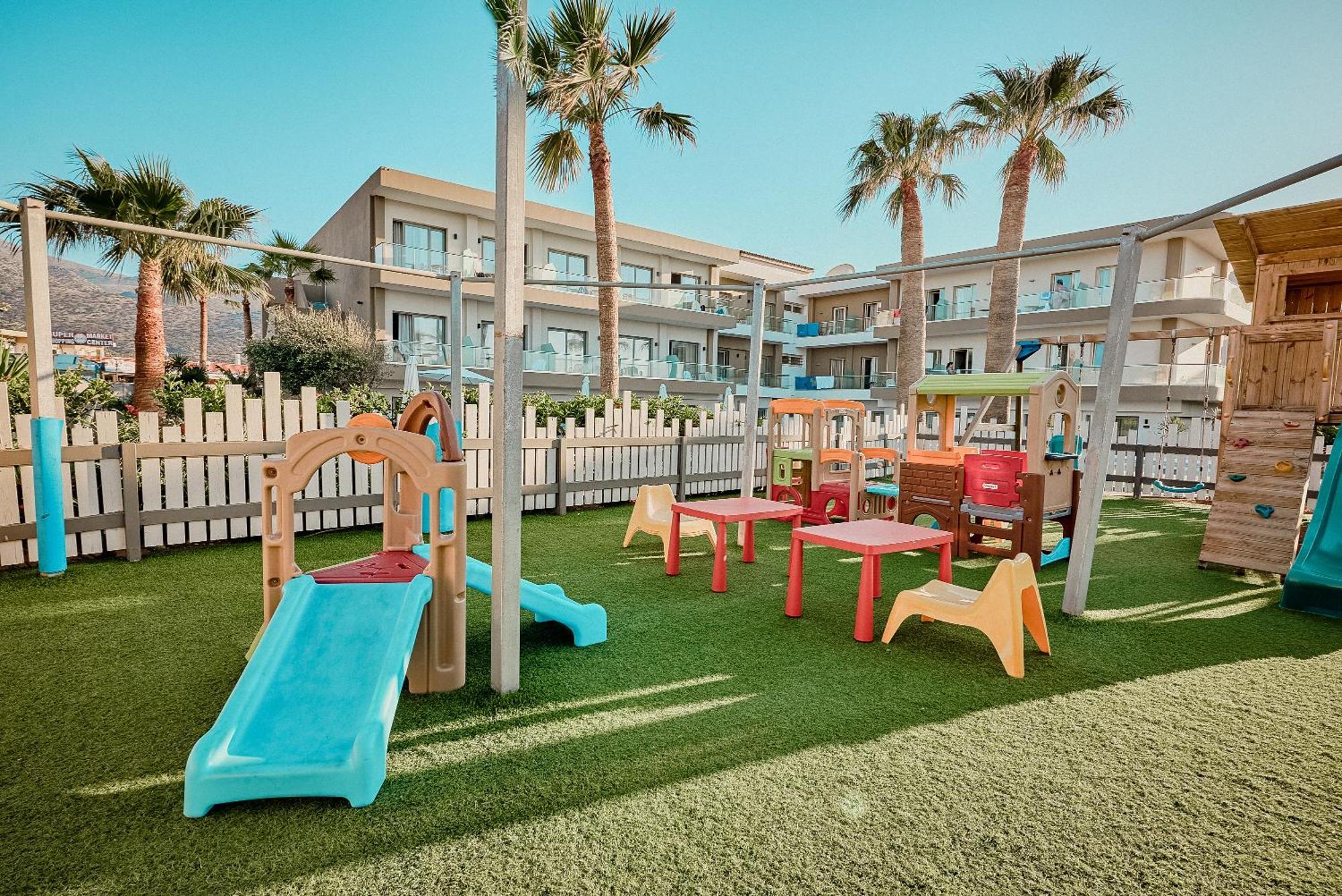 Malia Bay Beach Hotel & Bungalows Exterior photo